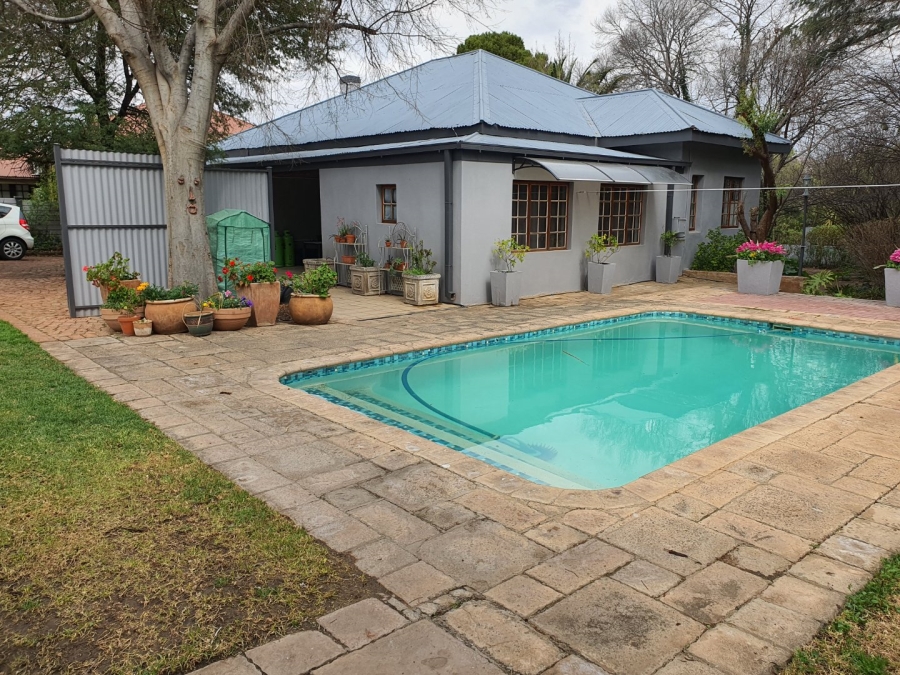 4 Bedroom Property for Sale in Westdene Free State